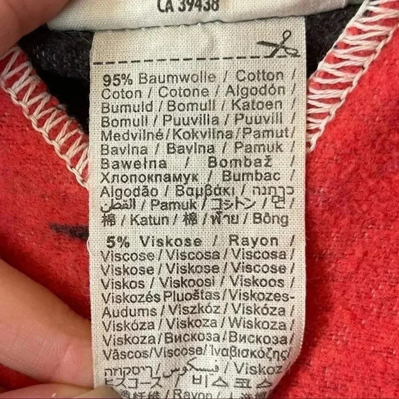 David Fussenegger Children's Watermelon Cape 2-4 - Picture 4 of 7